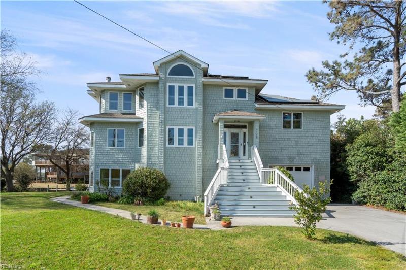 304 Ruddy Crescent #Cres., Virginia Beach, VA 23456