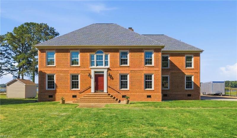  702 Lipton Drive Newport News, VA 23608 