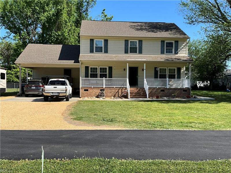  19 Hunts Neck Road Poquoson, VA 23662 