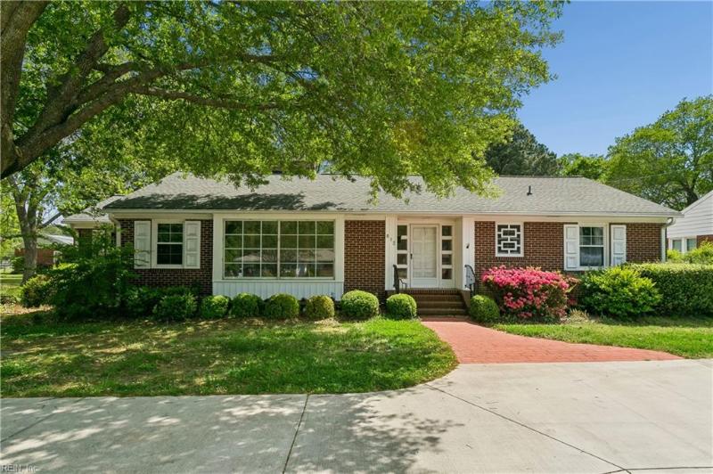 812 Poquoson Avenue, Poquoson, VA 23662