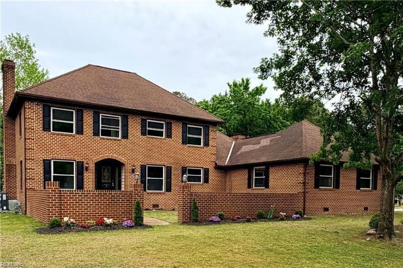  9 Rhodelia Lane Poquoson, VA 23662 