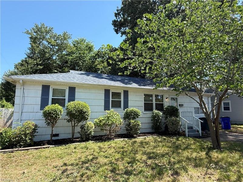 4567 Dora Circle, Norfolk, VA 23513