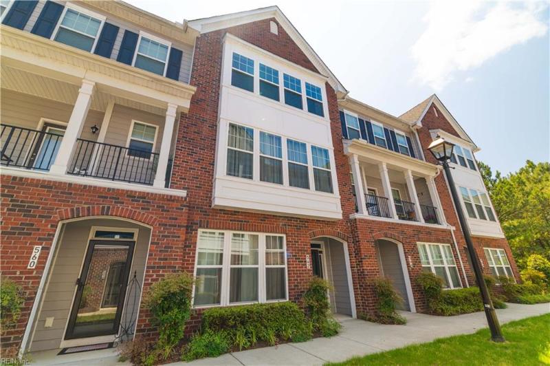 562 Red Hill Road, Newport News, VA 23602