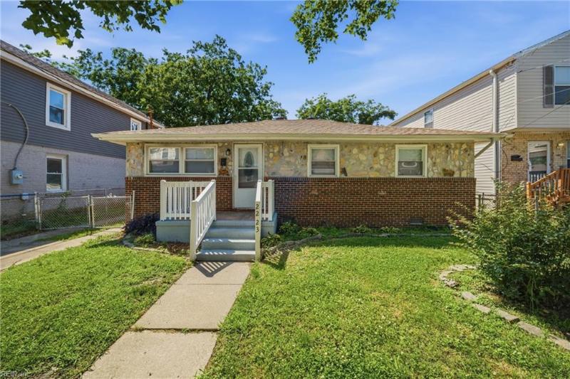 2223 Courtney Avenue, Norfolk, VA 23504