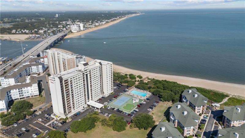 3288 Page Avenue #909, Virginia Beach, VA 23451
