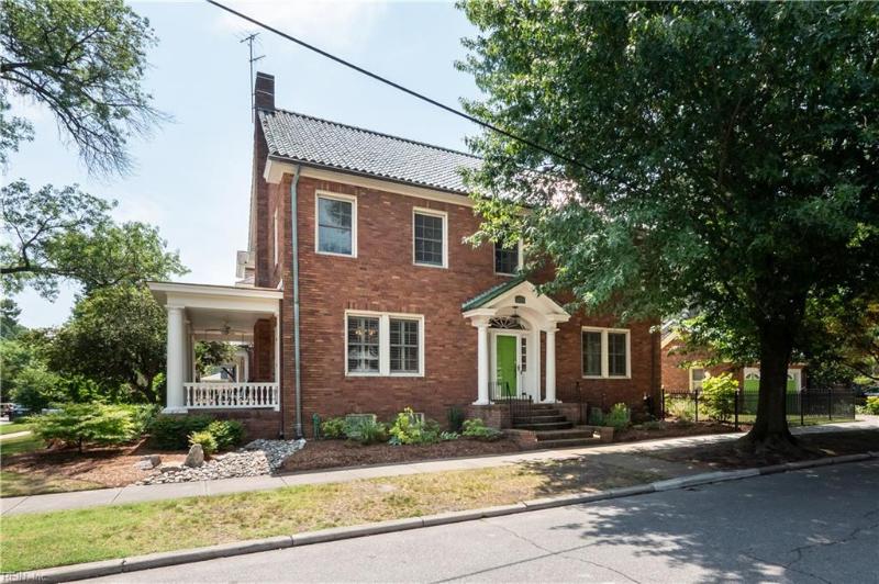 1308 Manteo Dr Street, Norfolk, VA 23517