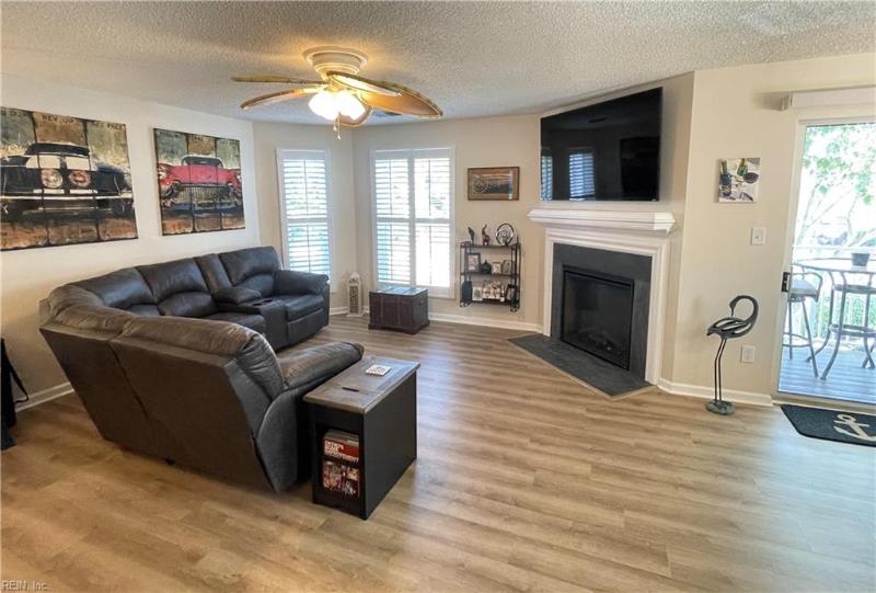 512 24th Street #203, Virginia Beach, VA 23451