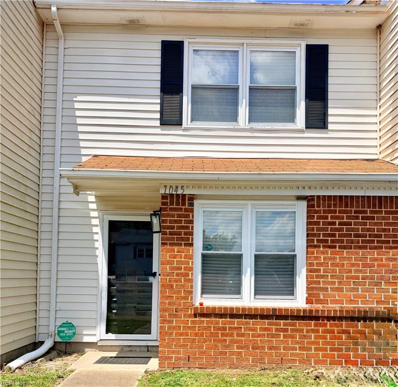 1045 Commonwealth Place, Virginia Beach, VA 23464