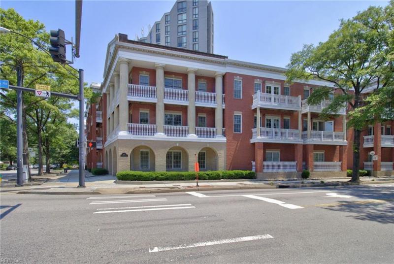 450 SW Princess Anne Road #202, Norfolk, VA 23517