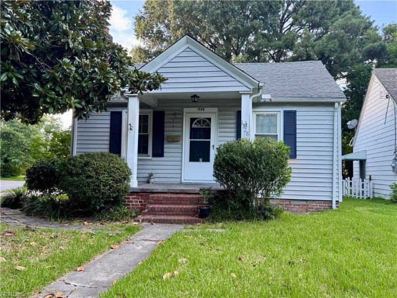1328 Melrose Parkway, Norfolk, VA 23508
