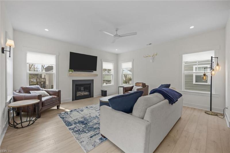 712 14th Street #B, Virginia Beach, VA 23451