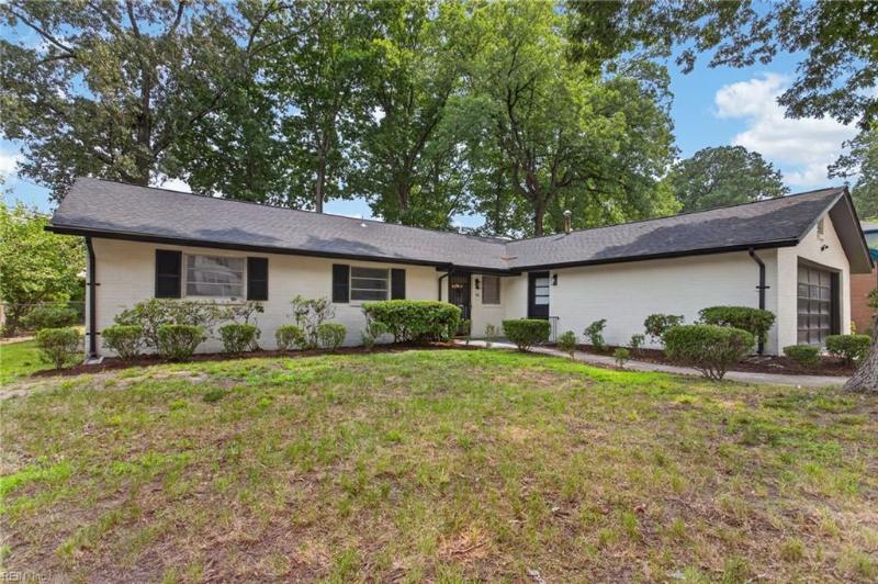 43 Azalea Drive, Hampton, VA 23669