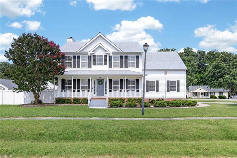2002 Sarahs Cove Drive, Gloucester County, VA 23072