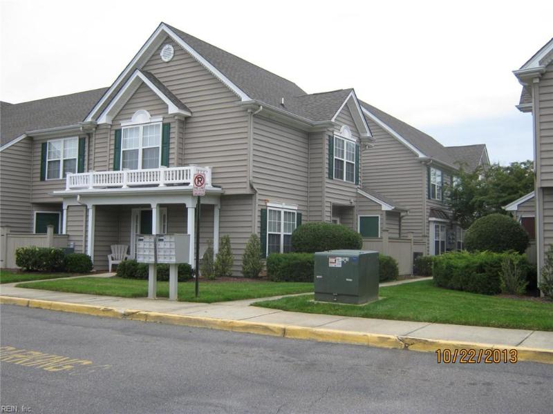 2351 Old Greenbrier Road, Chesapeake, VA 23325