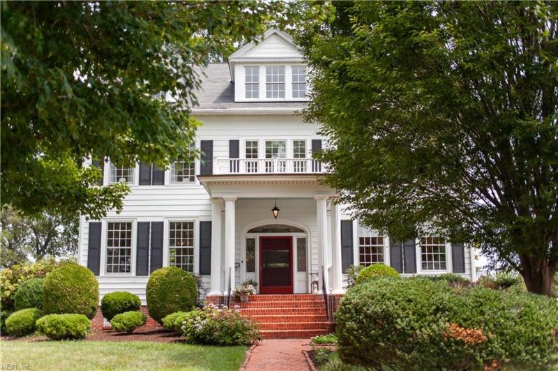  609 Bridge Street Hampton, VA 23669 