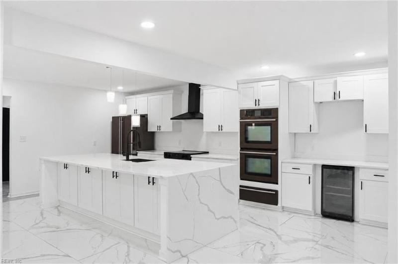  845 N King Street Hampton, VA 23669 