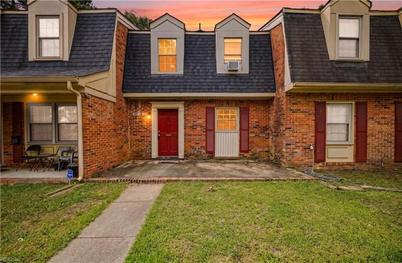 397 Deputy Lane #E, Newport News, VA 23608