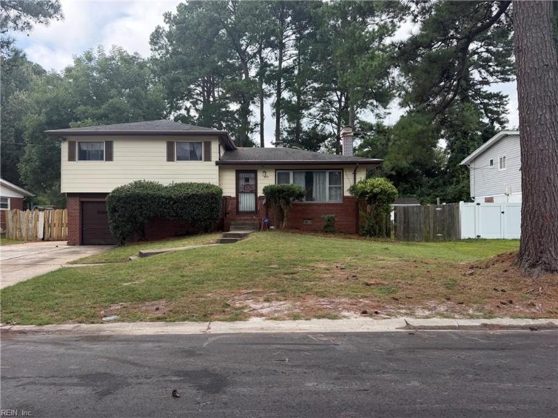 3709 Beacon Ln Lane, Virginia Beach, VA 23452
