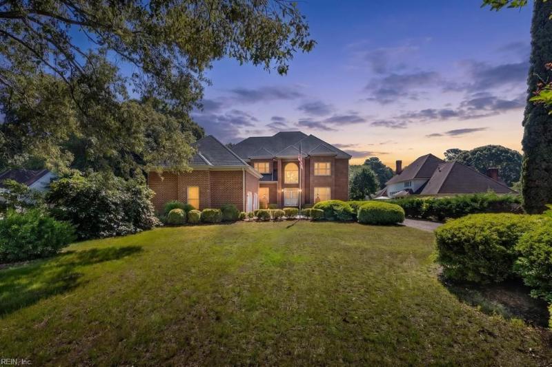  1711 Tyndall Point Road Gloucester County, VA 23062 