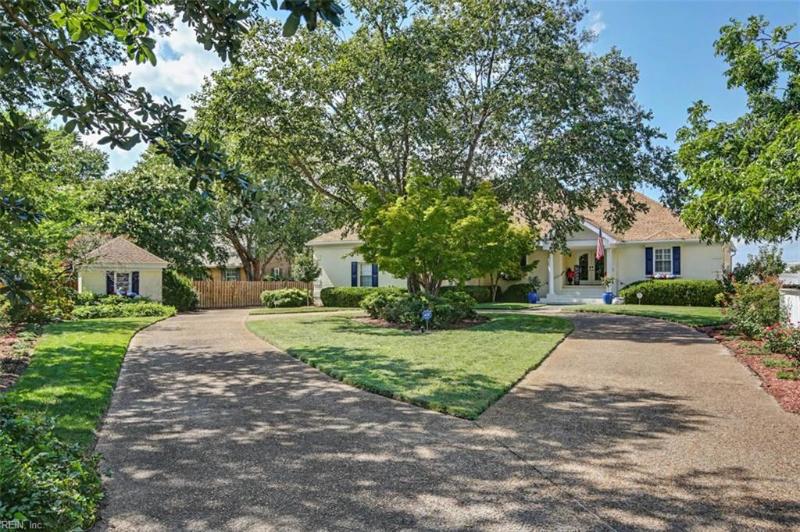 70 Old Meribeth Road, Hampton, VA 23669
