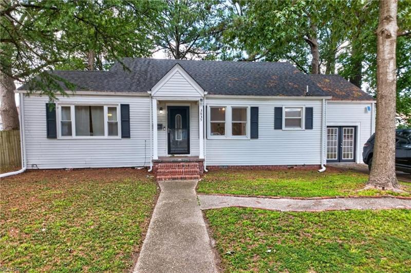 3835 Lenoir Circle, Norfolk, VA 23513