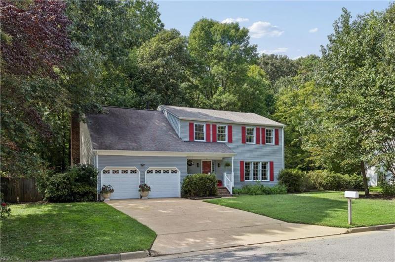 12 Oscars Court, Poquoson, VA 23662