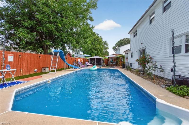 5328 Sir Barton Drive, Virginia Beach, VA 23462