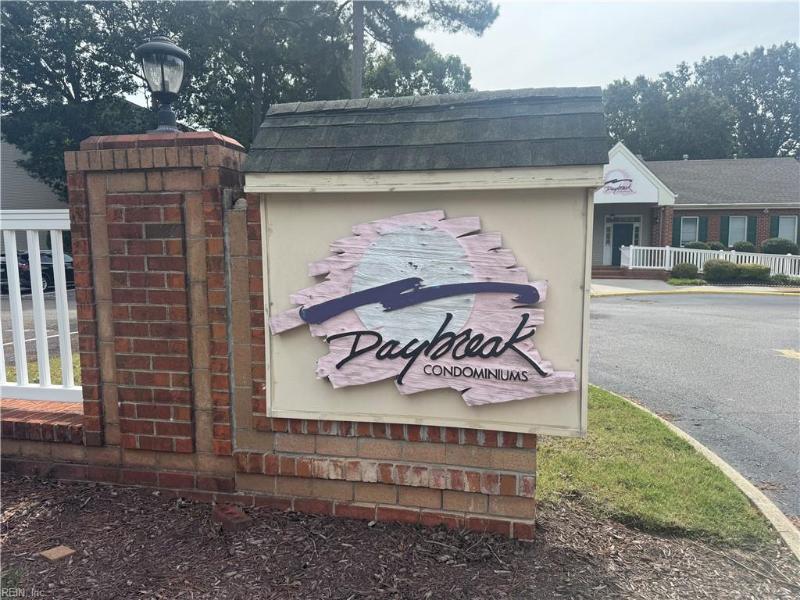 808 First Light Court, Newport News, VA 23602