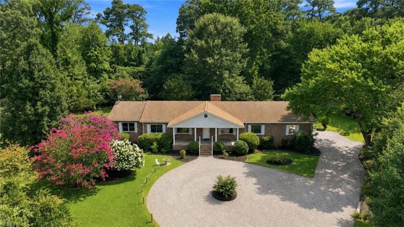  50 Willow Road Hampton, VA 23664 