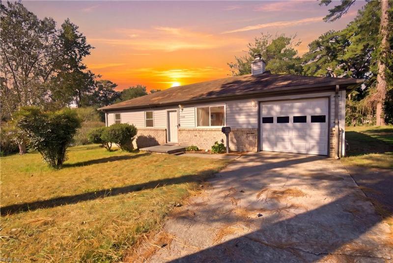 8957 Saint George Avenue, Norfolk, VA 23503
