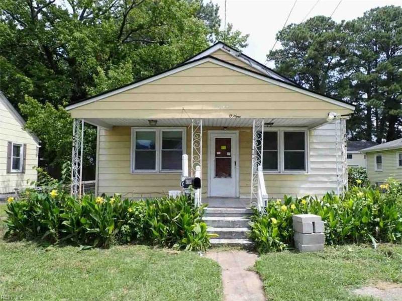 1309 Hoover Avenue, Chesapeake, VA 23320