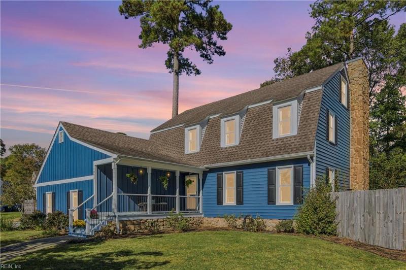 1952 Windy Leaf Court, Virginia Beach, VA 23456