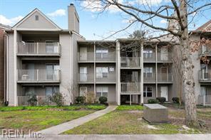 535 Pineland Circle #304, Newport News, VA 23608