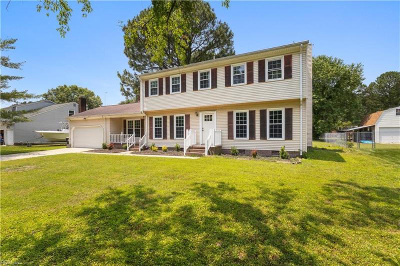 304 Odd Rd, Poquoson, VA 23662 | Slideshow Image #2