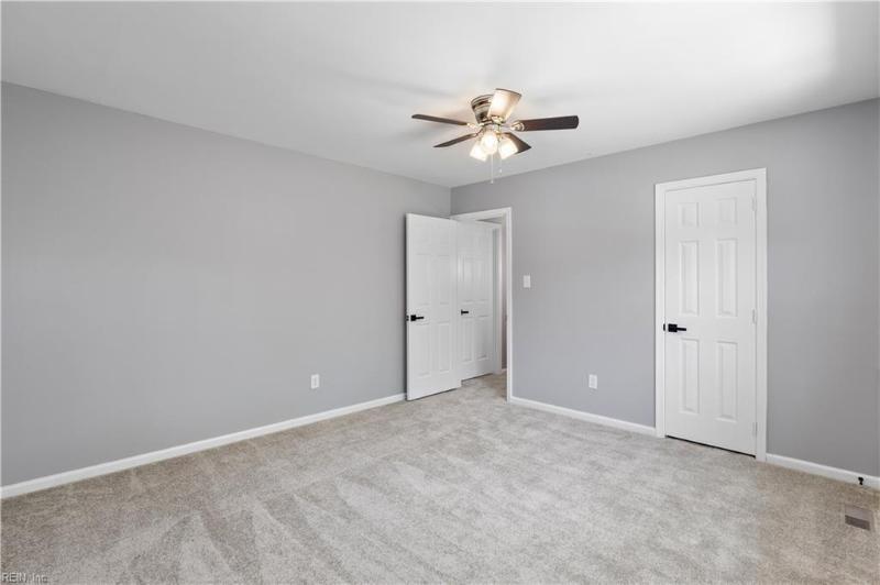 304 Odd Rd, Poquoson, VA 23662 | Slideshow Image #22