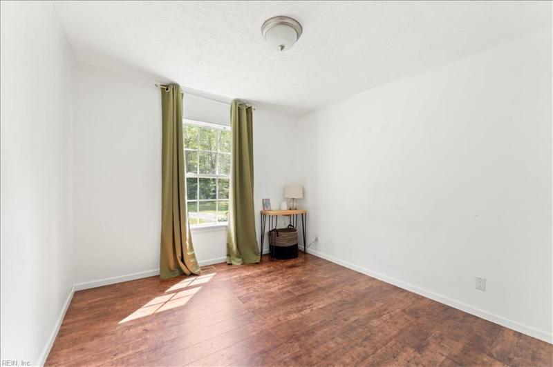 10312 Farys Mill Road, Gloucester County, VA 23061 | Slideshow Image #22