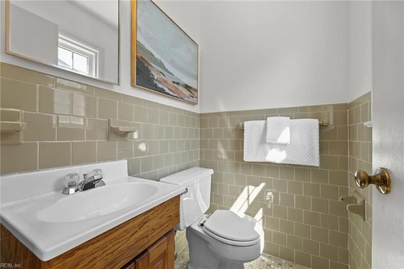 216 Valirey Drive, Hampton, VA 23669 | Slideshow Image #22