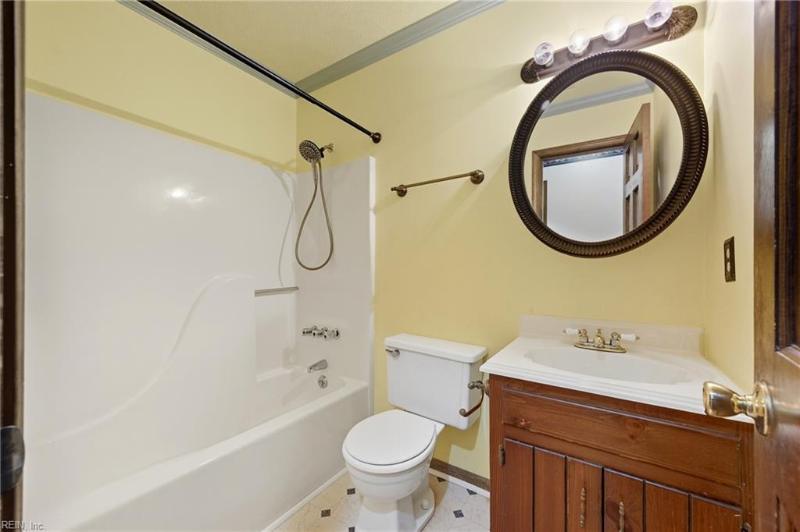 6703 Magnolia Drive, Gloucester County, VA 23061 | Slideshow Image #13