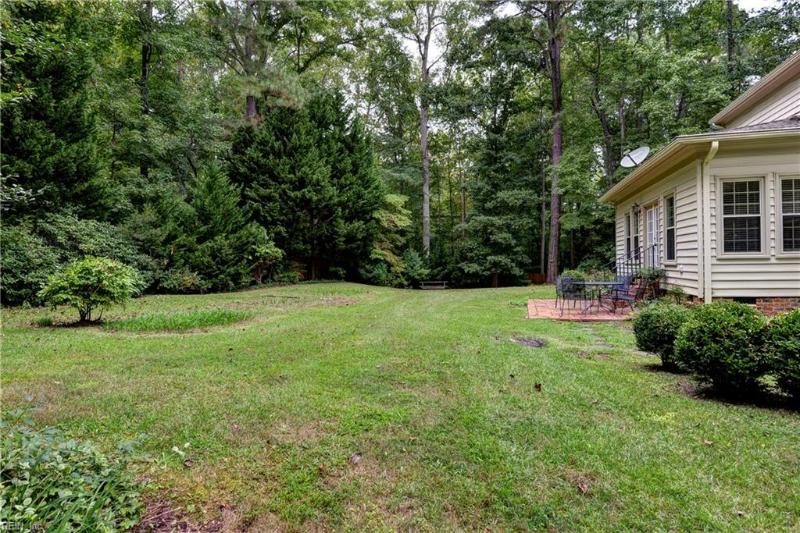 114 Greenway Circle, James City County, VA 23188 | Slideshow Image #33