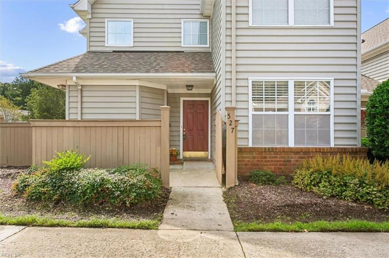527 Fairway Lookout, James City County, VA 23188 | Slideshow Image #3