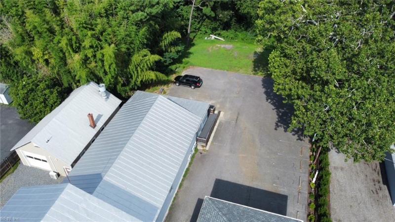 51 Cross Street, Middlesex County, VA 23175 | Slideshow Image #4