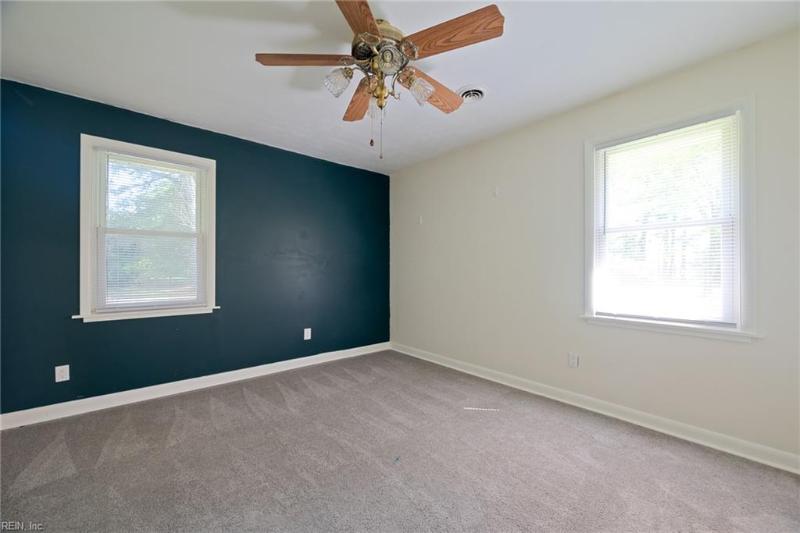 240 Hunts Neck Road, Poquoson, VA 23662 | Slideshow Image #34