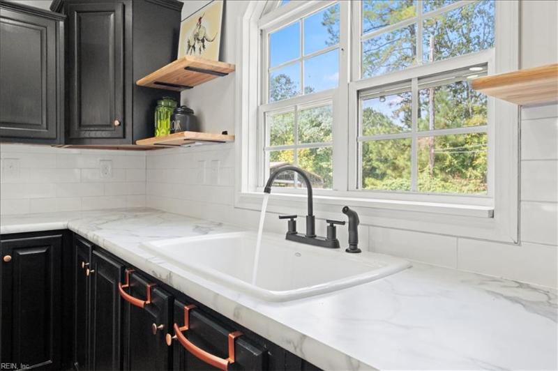 10312 Farys Mill Road, Gloucester County, VA 23061 | Slideshow Image #14