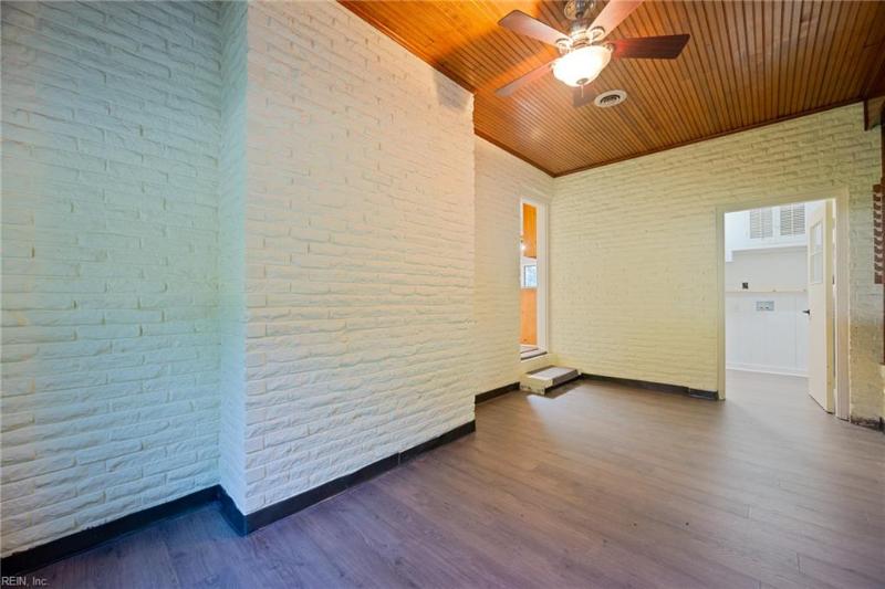 240 Hunts Neck Road, Poquoson, VA 23662 | Slideshow Image #25