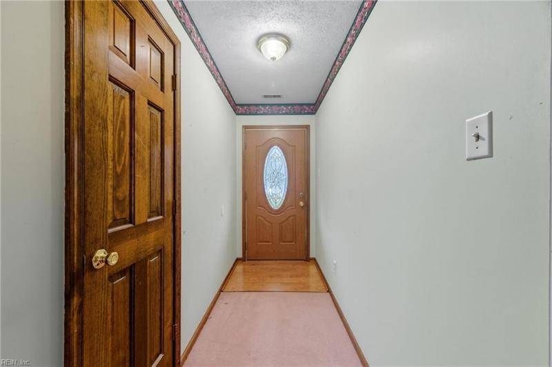 6703 Magnolia Drive, Gloucester County, VA 23061 | Slideshow Image #5