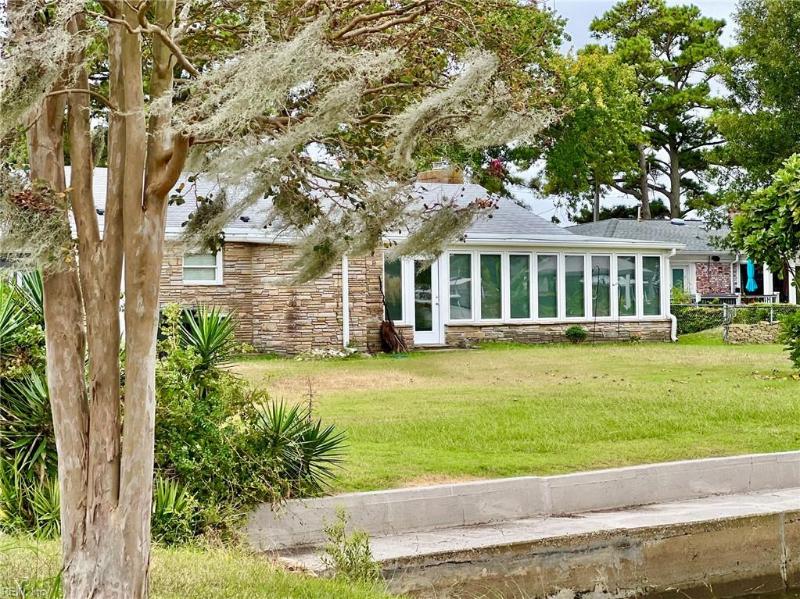 1733 Beach Road, Hampton, VA 23664 | Slideshow Image #37