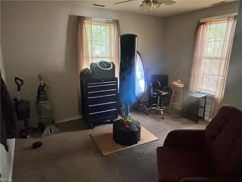 215 Pine Grove Avenue, Hampton, VA 23669 | Slideshow Image #8
