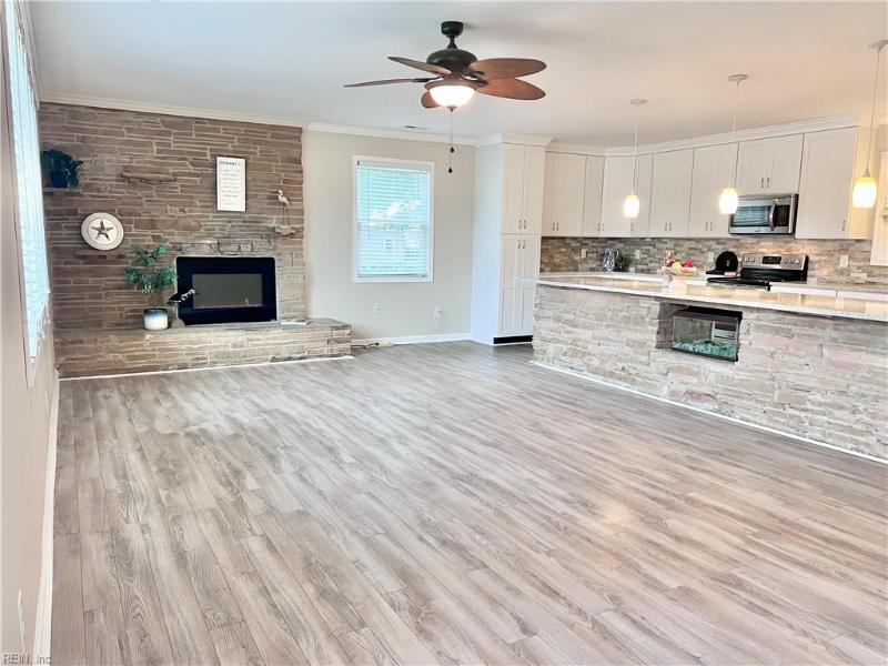 1733 Beach Road, Hampton, VA 23664 | Slideshow Image #9