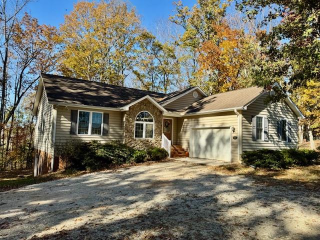 1351 Purdum Mill Rd, Appomattox, VA 24522