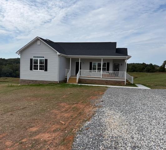 1651 South Fork Road, Appomattox, VA 24522